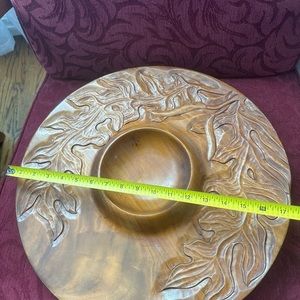 Large leaves carved into wood platter tray bowl